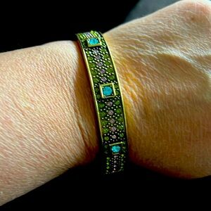 Heidi Daus hinge cuff bracelet